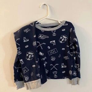 Carters hockey Pajamas long sleeve and pants size 5